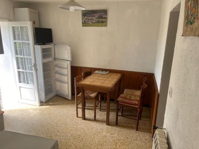 Villa Mas du Prescondu à Mirabel-aux-Baronnies Extérieur photo